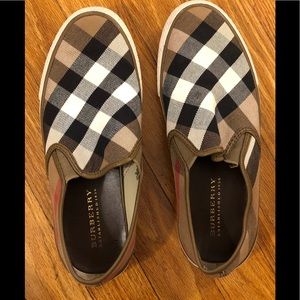 Burberry Slip-on Sneakers